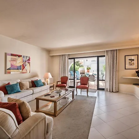 Villa Mng Elliott25 *